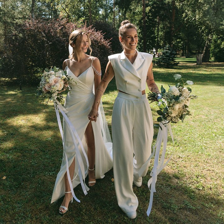 šajvějová ~ pudrová